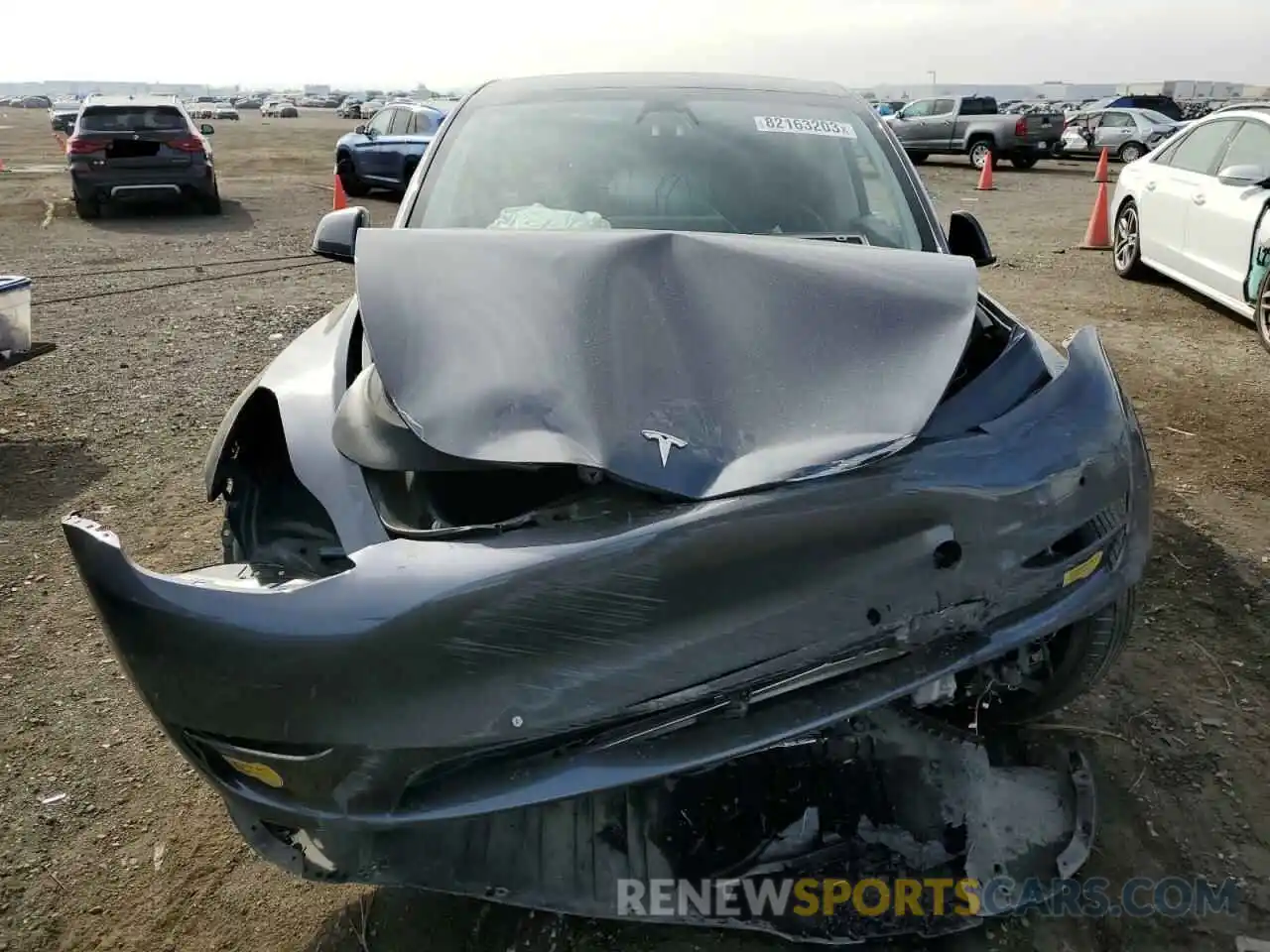 5 Photograph of a damaged car 7SAYGDEF7NF551699 TESLA MODEL Y 2022