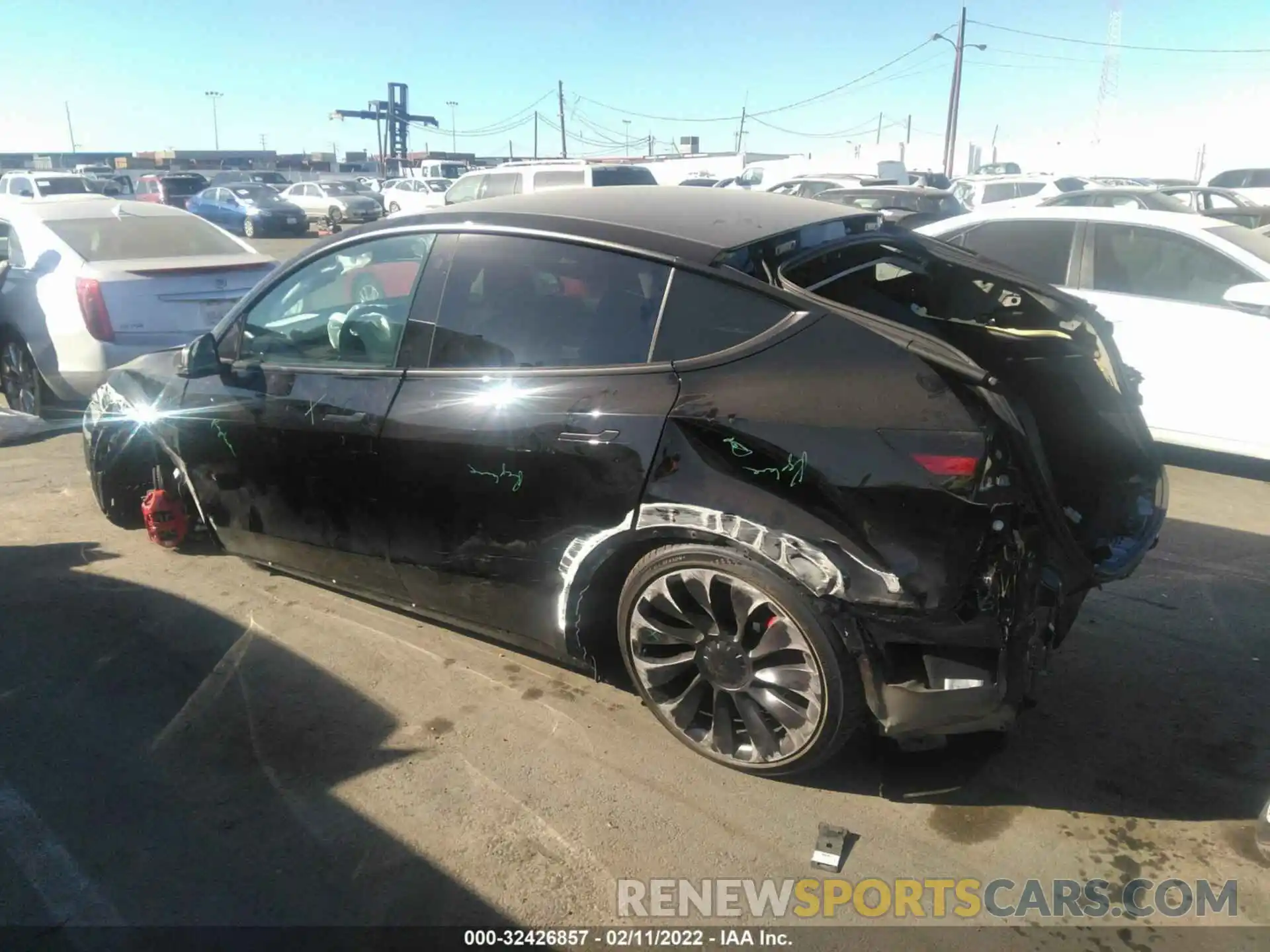 3 Photograph of a damaged car 7SAYGDEF8NF336798 TESLA MODEL Y 2022