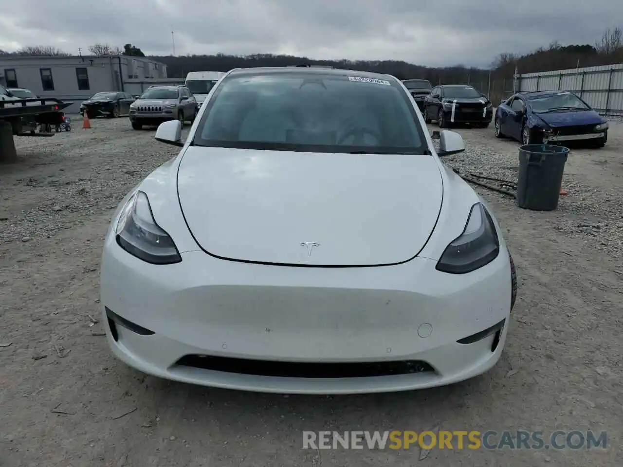 5 Photograph of a damaged car 7SAYGDEF8NF405098 TESLA MODEL Y 2022