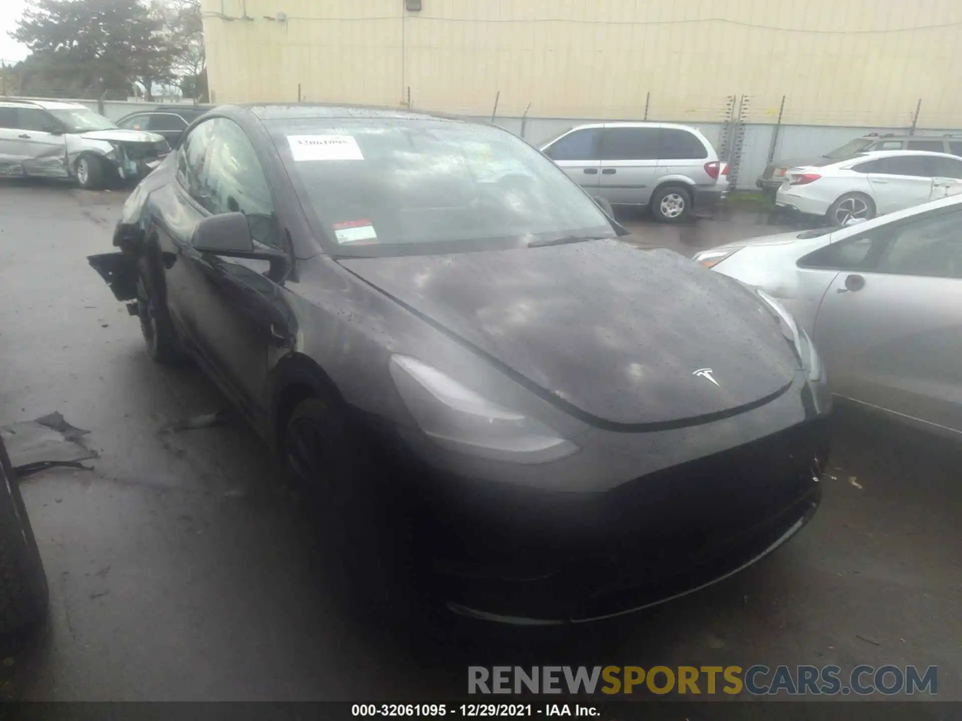 1 Photograph of a damaged car 7SAYGDEF9NF313028 TESLA MODEL Y 2022