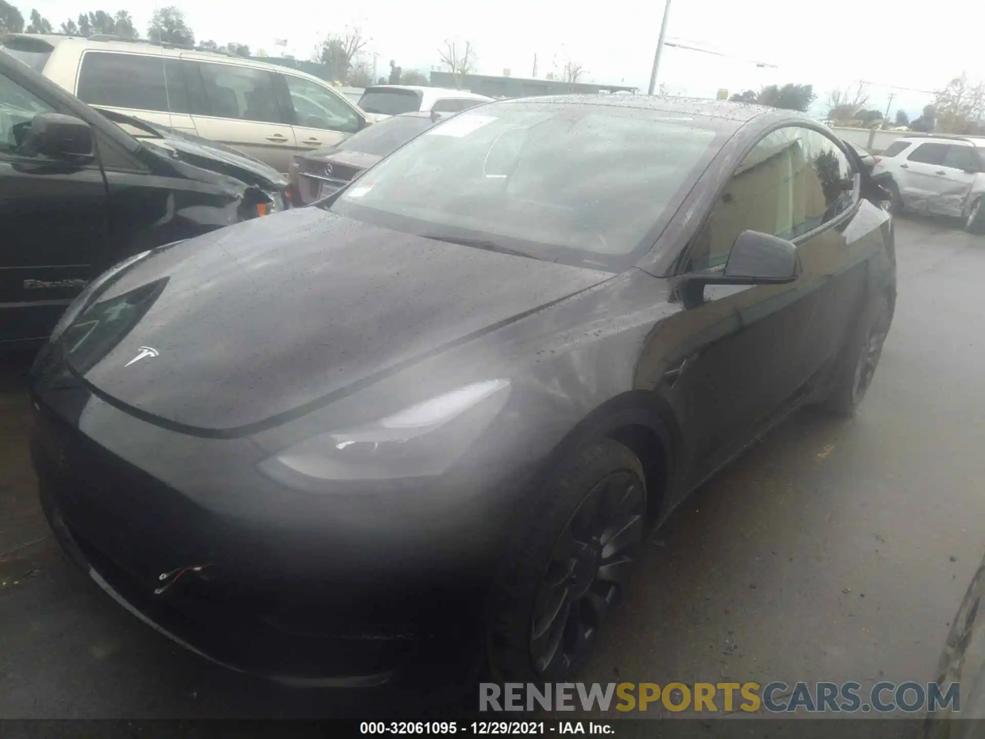 2 Фотография поврежденного автомобиля 7SAYGDEF9NF313028 TESLA MODEL Y 2022