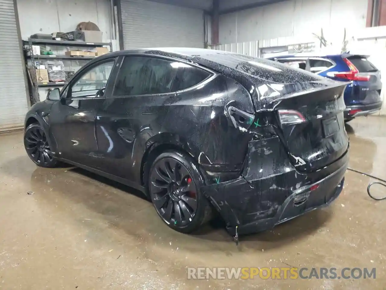 2 Photograph of a damaged car 7SAYGDEF9NF390725 TESLA MODEL Y 2022