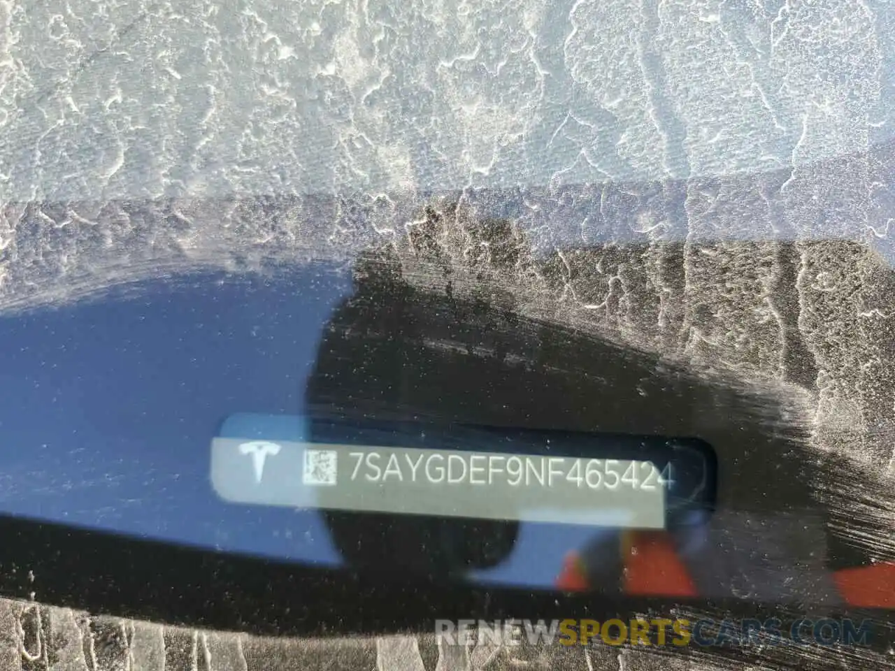 10 Photograph of a damaged car 7SAYGDEF9NF465424 TESLA MODEL Y 2022