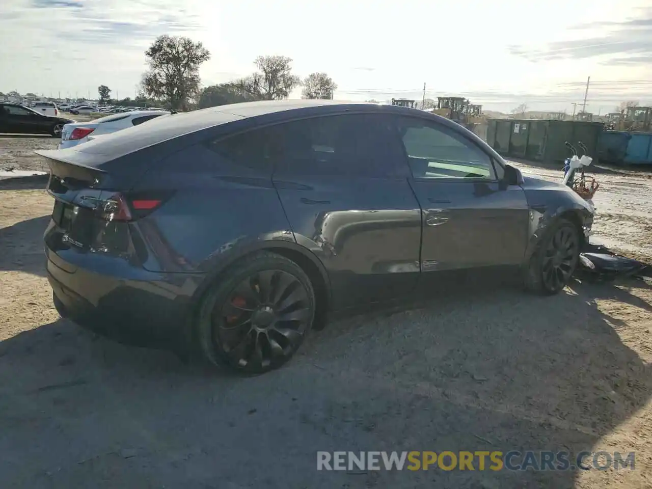 3 Photograph of a damaged car 7SAYGDEF9NF533897 TESLA MODEL Y 2022