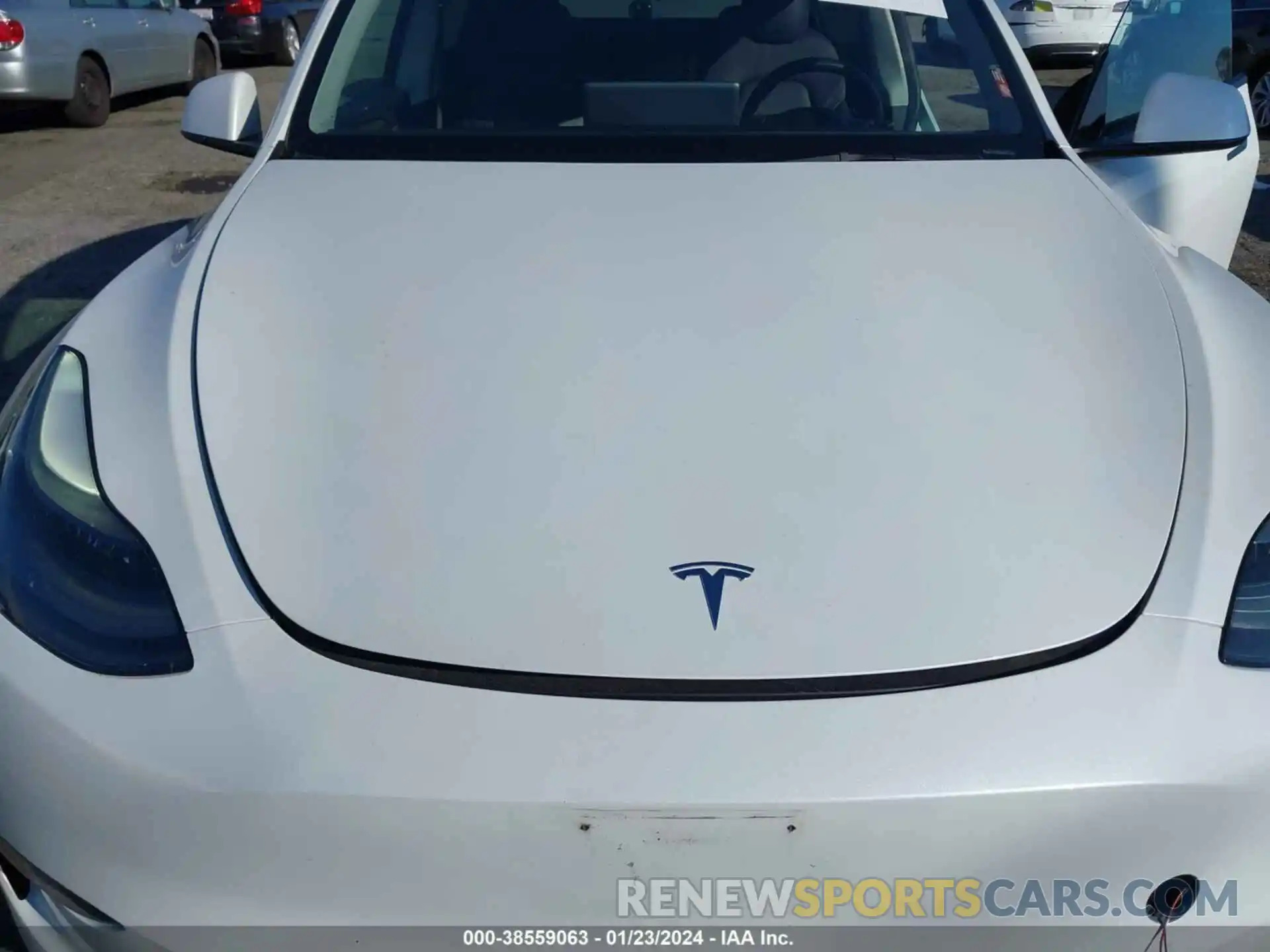 10 Photograph of a damaged car 7SAYGDEF9NF537027 TESLA MODEL Y 2022