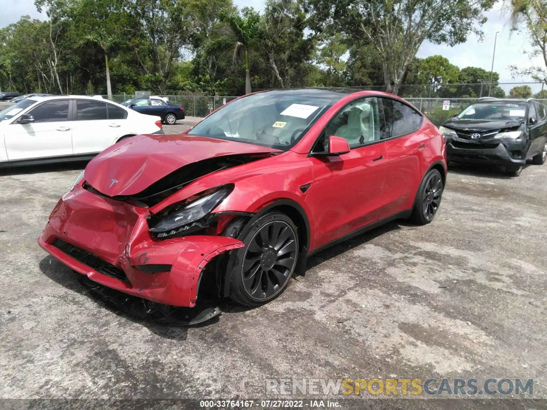 2 Photograph of a damaged car 7SAYGDEFXNF327343 TESLA MODEL Y 2022