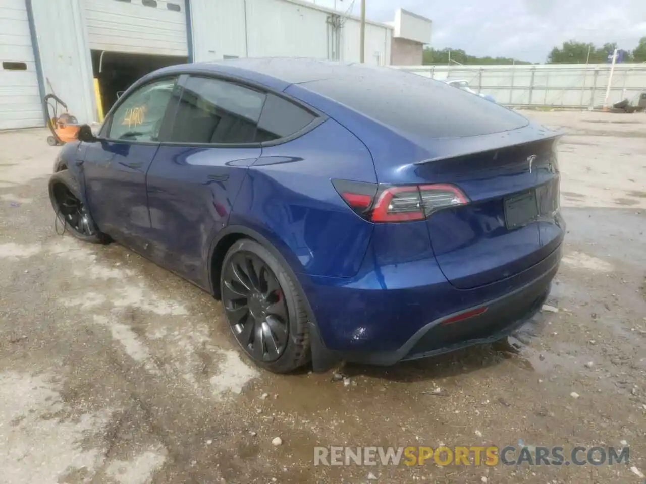 3 Photograph of a damaged car 7SAYGDEFXNF445019 TESLA MODEL Y 2022