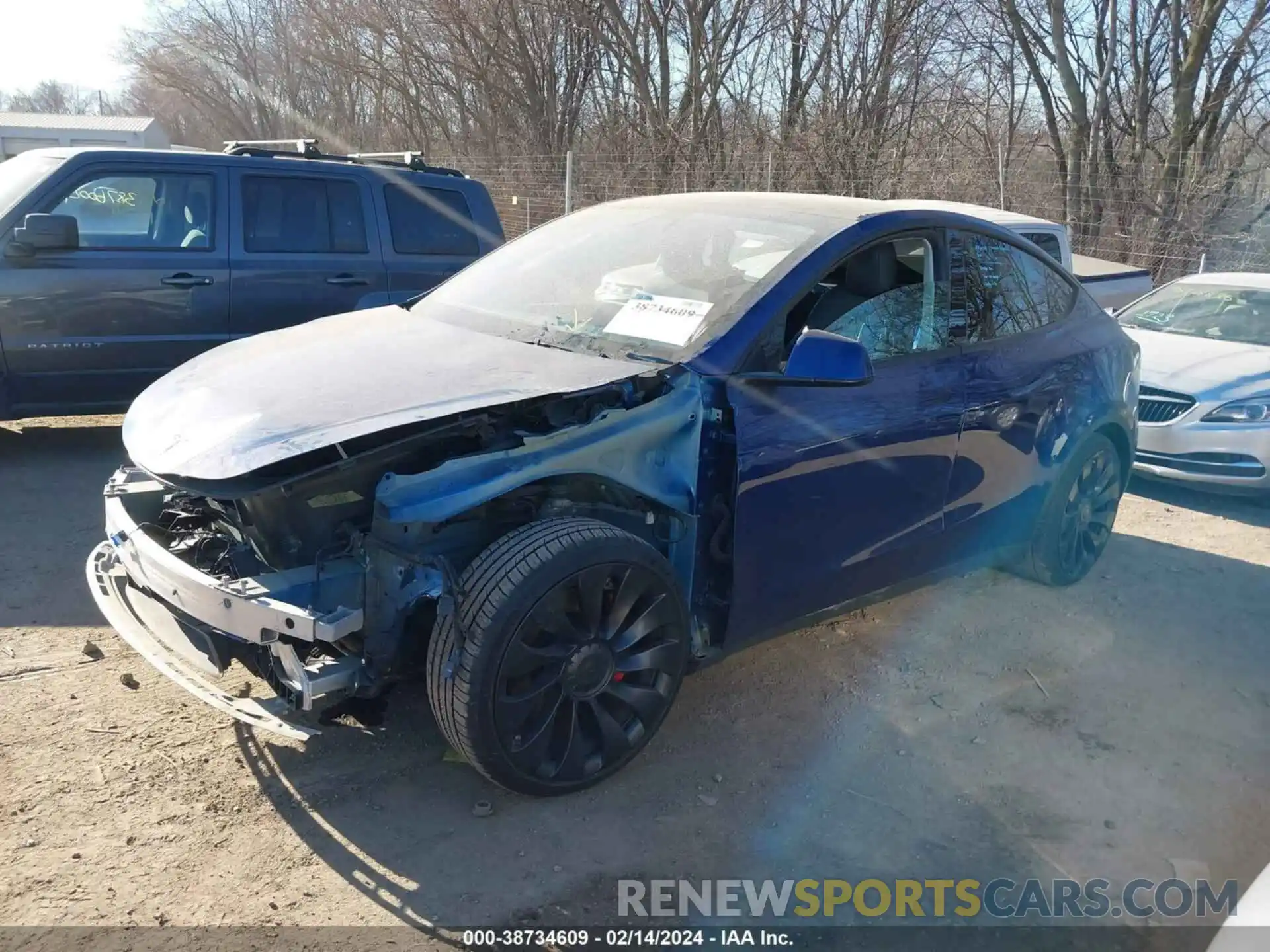 2 Photograph of a damaged car 7SAYGDEFXNF462760 TESLA MODEL Y 2022