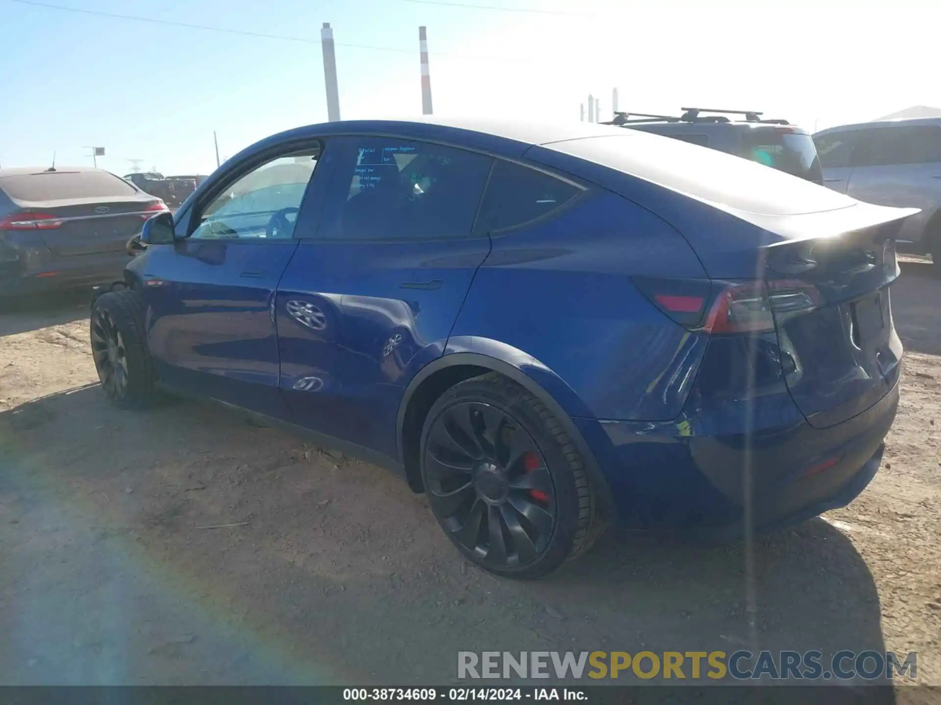 3 Photograph of a damaged car 7SAYGDEFXNF462760 TESLA MODEL Y 2022