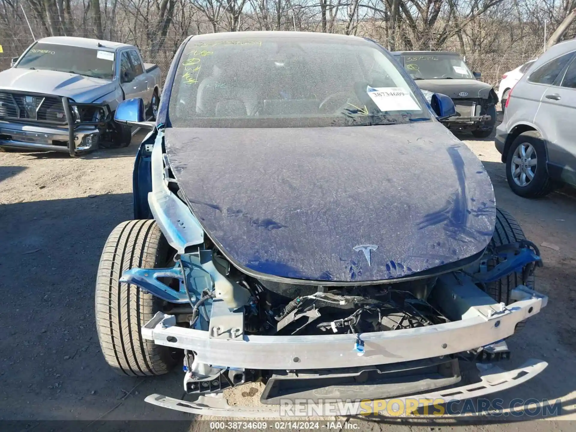 6 Photograph of a damaged car 7SAYGDEFXNF462760 TESLA MODEL Y 2022