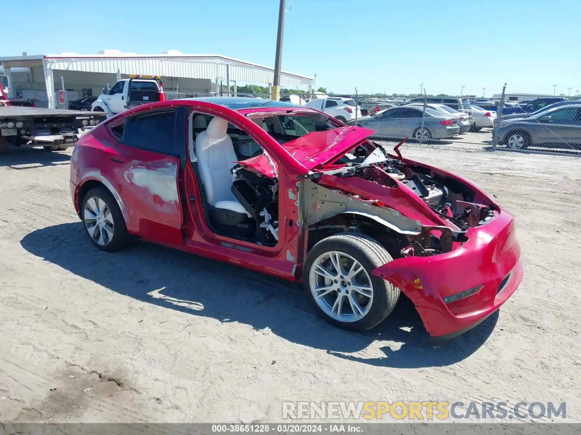 1 Photograph of a damaged car 7SAYGAEE0PF804581 TESLA MODEL Y 2023