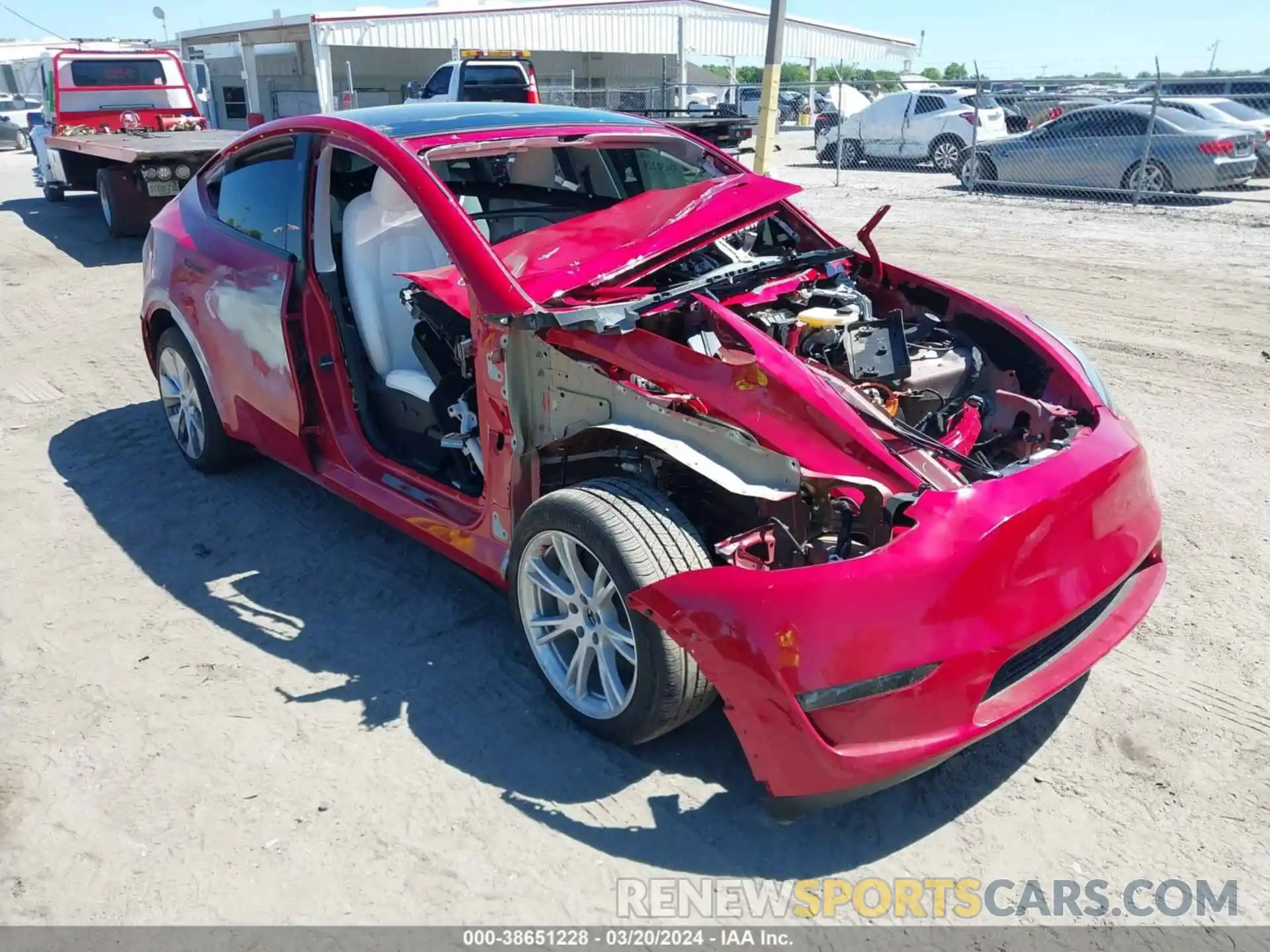 6 Photograph of a damaged car 7SAYGAEE0PF804581 TESLA MODEL Y 2023