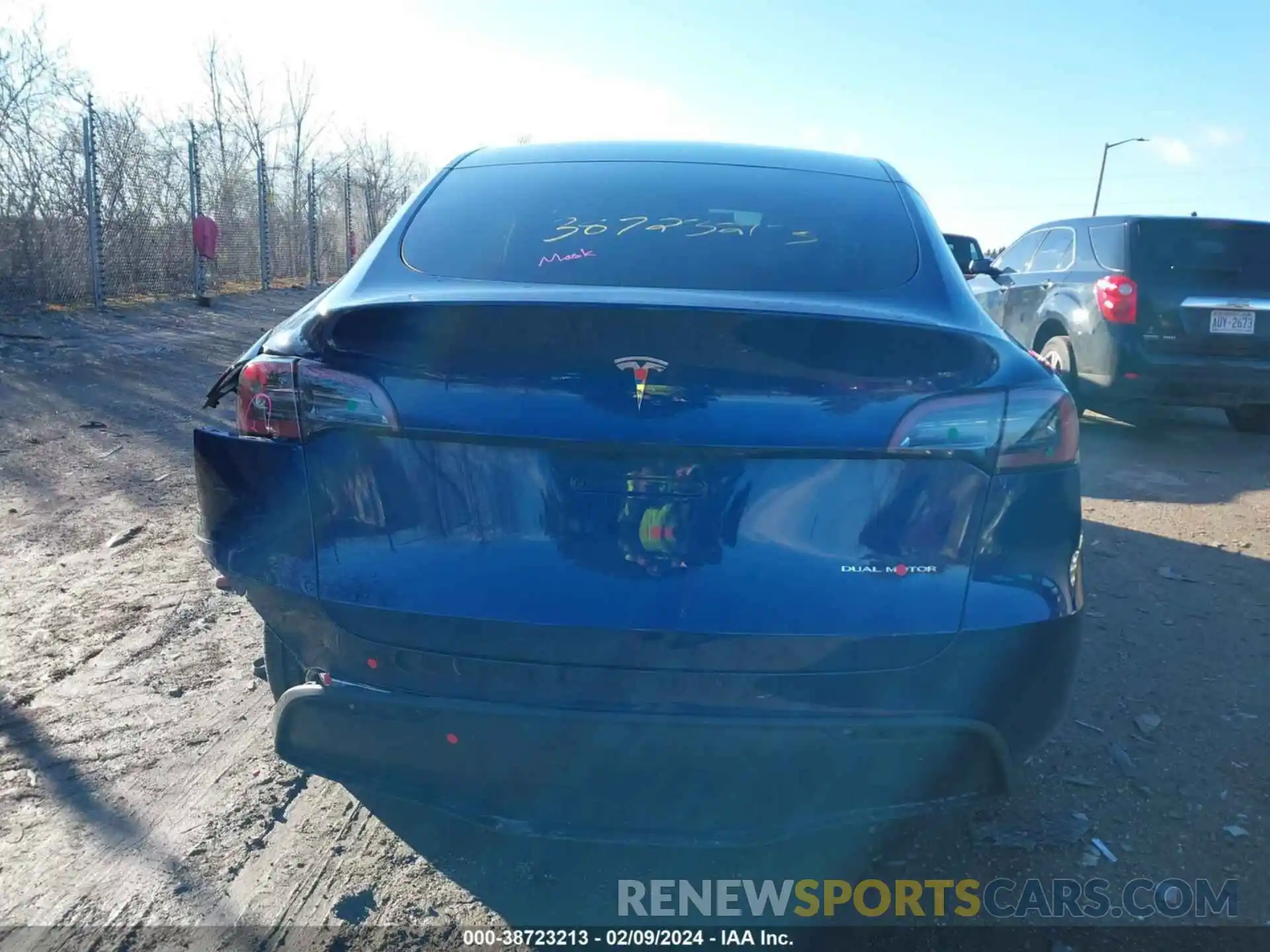 16 Photograph of a damaged car 7SAYGAEE2PF886331 TESLA MODEL Y 2023