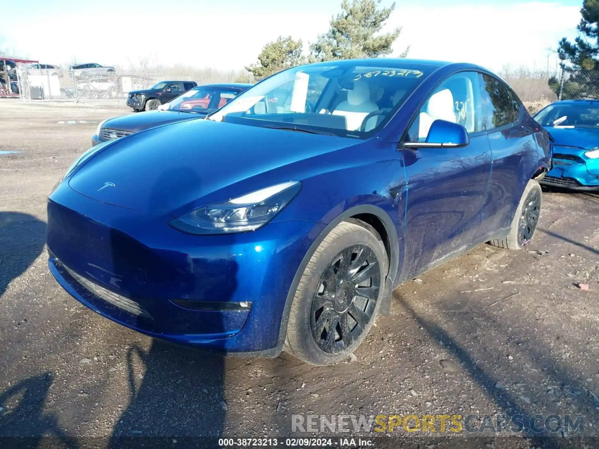 2 Photograph of a damaged car 7SAYGAEE2PF886331 TESLA MODEL Y 2023