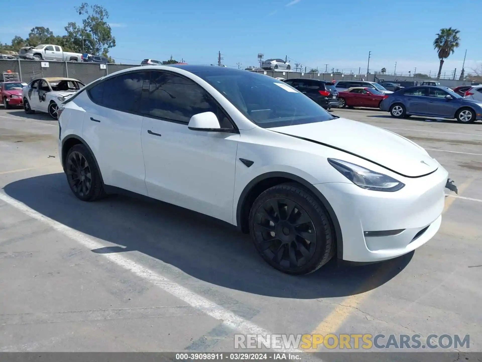 1 Фотография поврежденного автомобиля 7SAYGAEE4PF624651 TESLA MODEL Y 2023