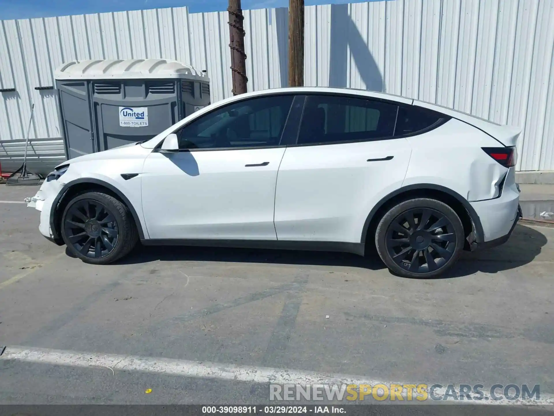 14 Photograph of a damaged car 7SAYGAEE4PF624651 TESLA MODEL Y 2023