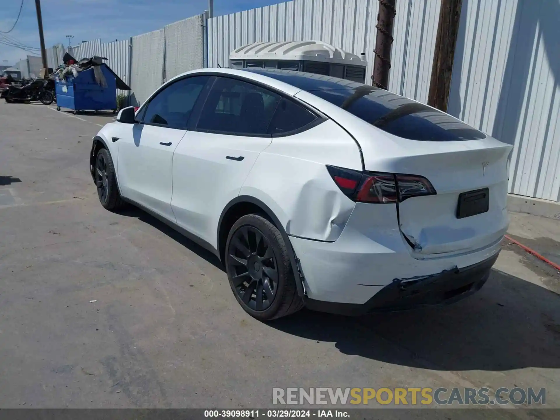 3 Photograph of a damaged car 7SAYGAEE4PF624651 TESLA MODEL Y 2023