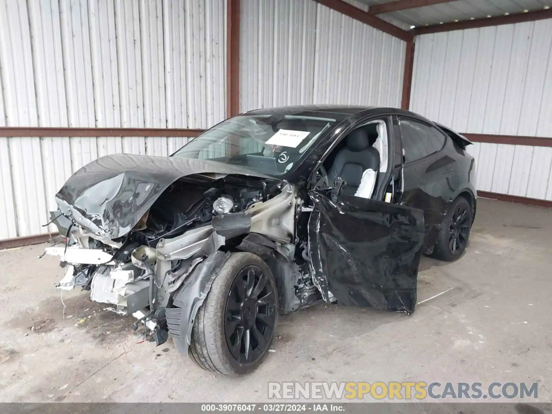 6 Photograph of a damaged car 7SAYGAEE5PF606336 TESLA MODEL Y 2023