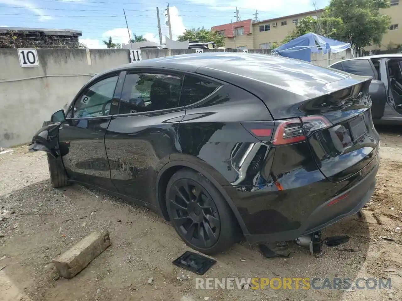 2 Photograph of a damaged car 7SAYGAEE6PF621251 TESLA MODEL Y 2023