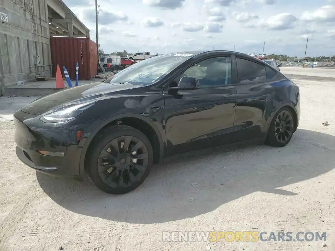 1 Photograph of a damaged car 7SAYGAEE7PF707734 TESLA MODEL Y 2023