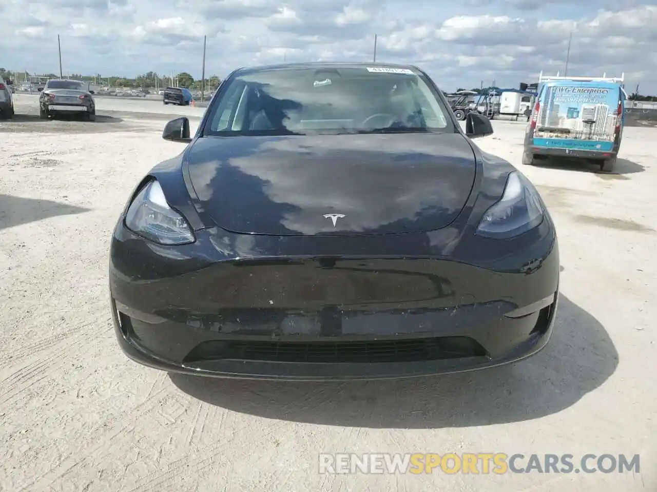 5 Photograph of a damaged car 7SAYGAEE7PF707734 TESLA MODEL Y 2023