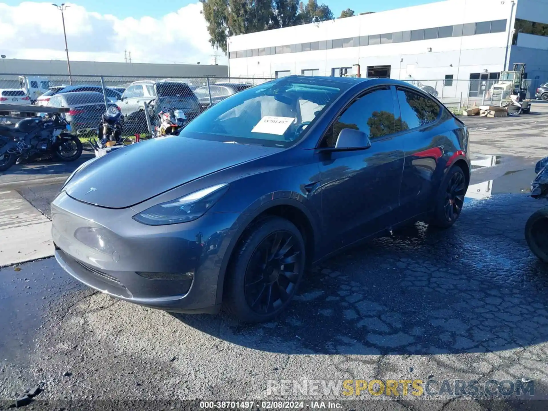 2 Фотография поврежденного автомобиля 7SAYGAEE7PF916777 TESLA MODEL Y 2023