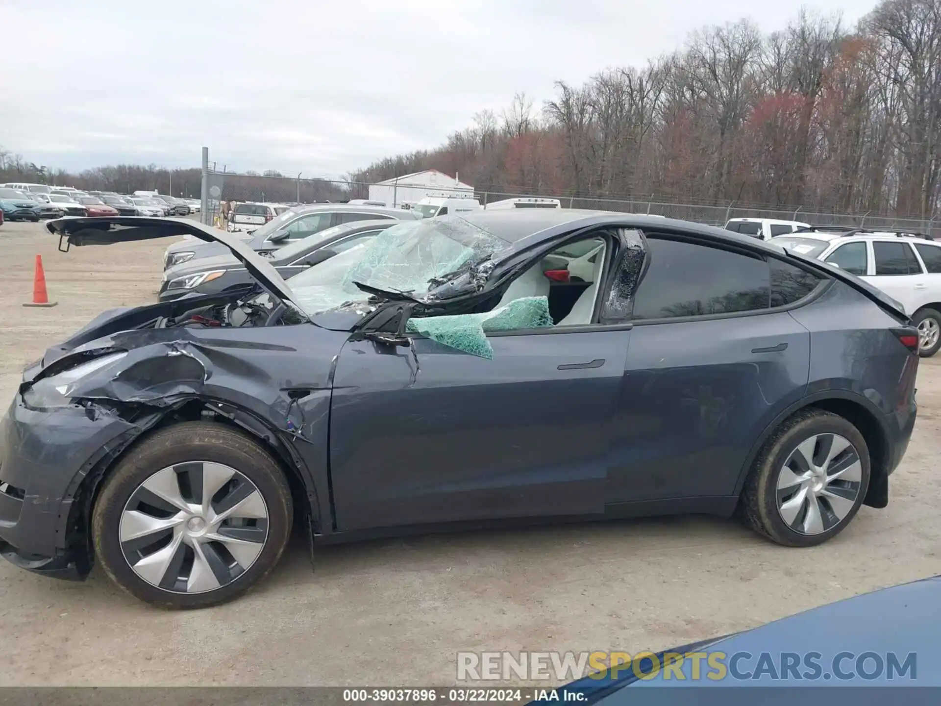 15 Photograph of a damaged car 7SAYGAEE7PF967518 TESLA MODEL Y 2023