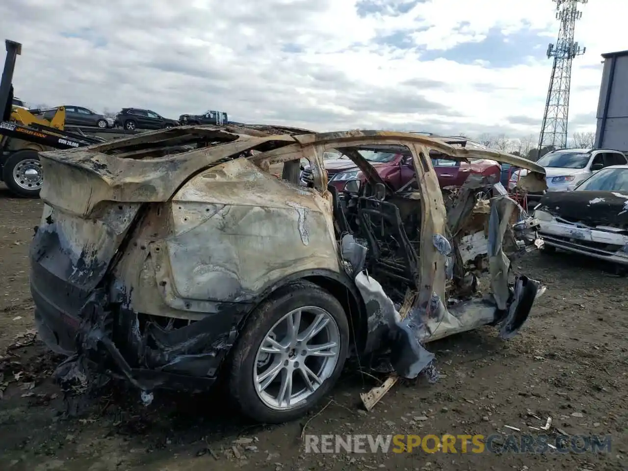 3 Фотография поврежденного автомобиля 7SAYGDED1PF914497 TESLA MODEL Y 2023