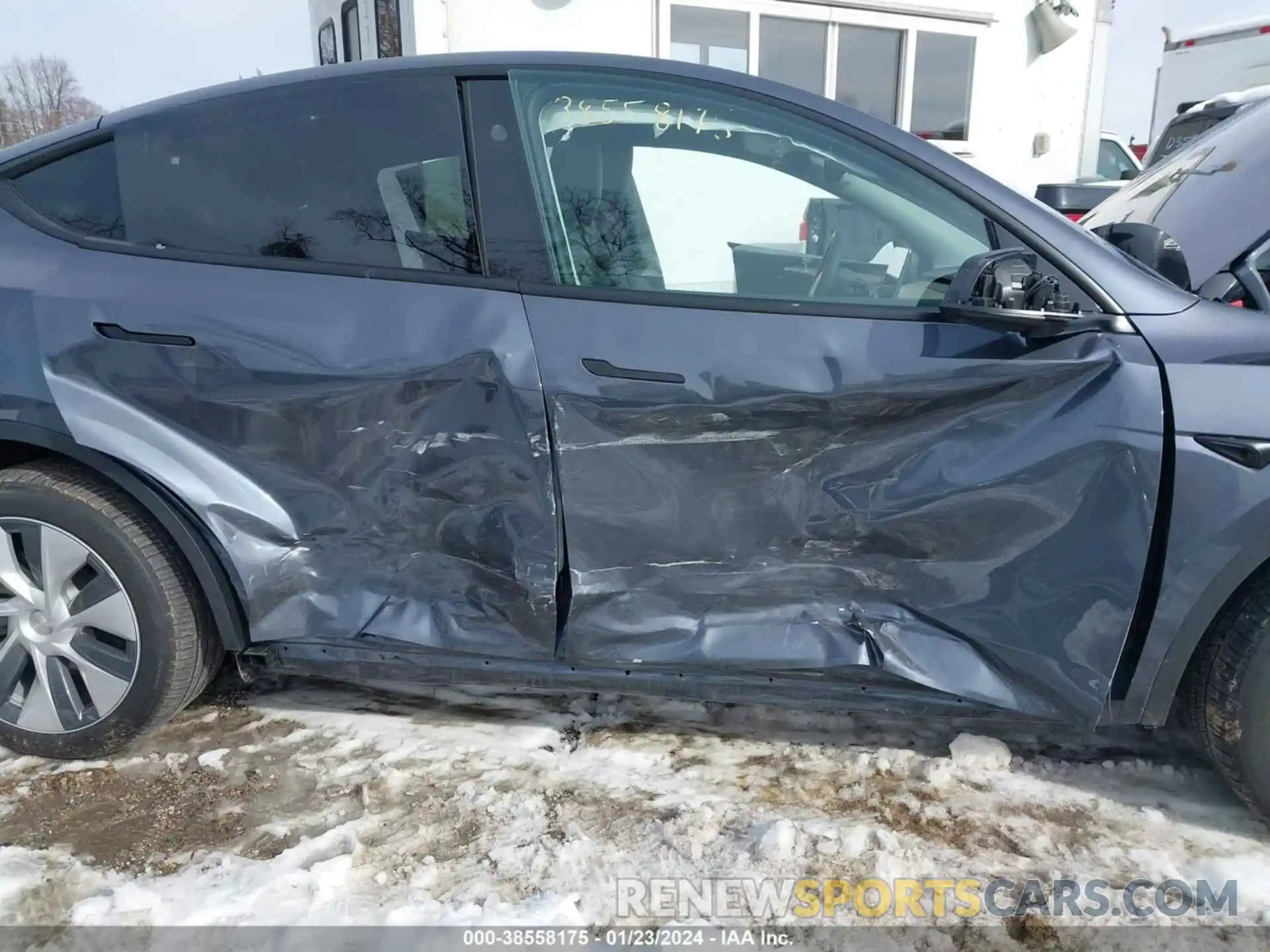 6 Photograph of a damaged car 7SAYGDEE0PA194213 TESLA MODEL Y 2023