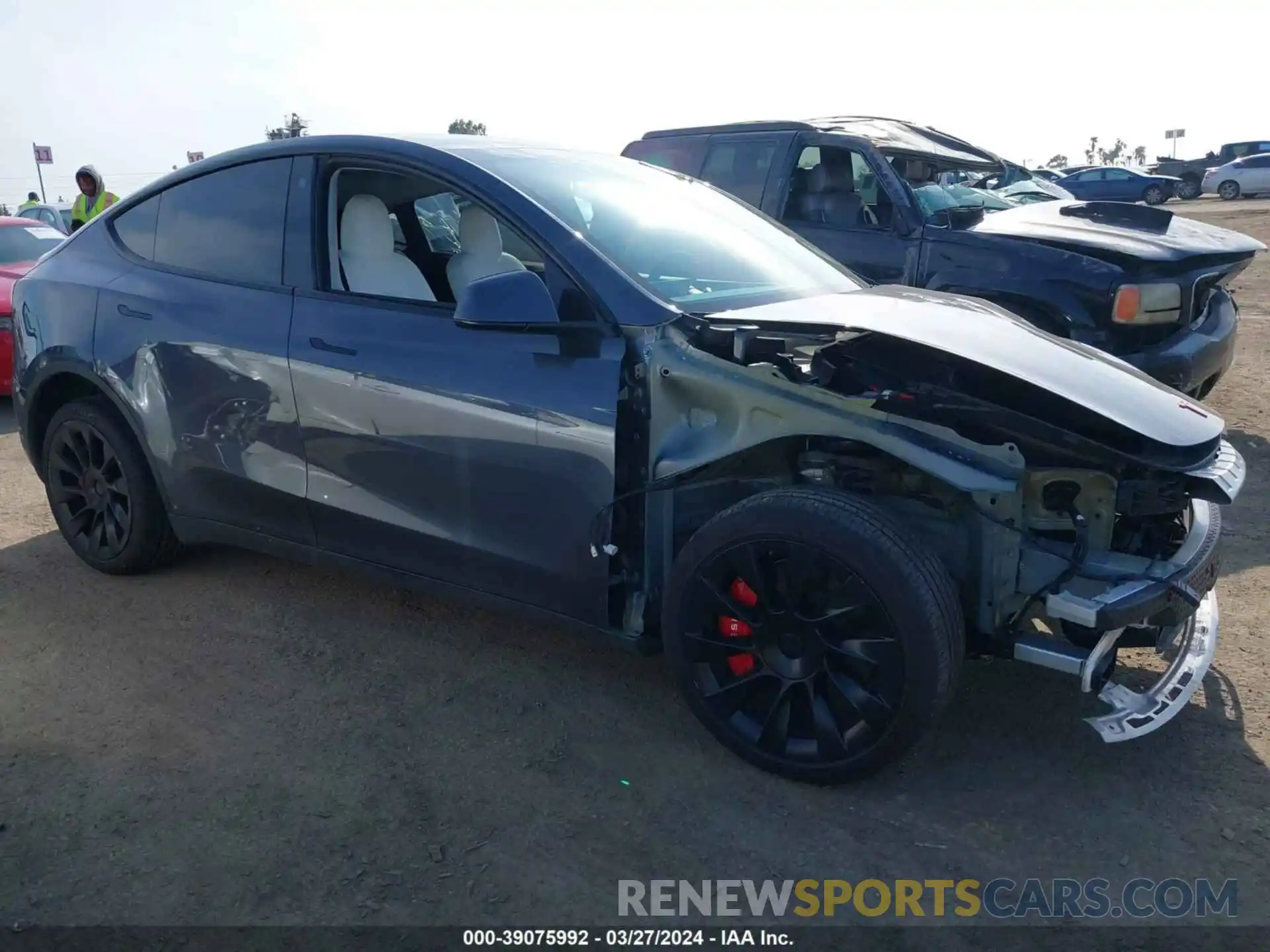 1 Фотография поврежденного автомобиля 7SAYGDEE0PF606083 TESLA MODEL Y 2023