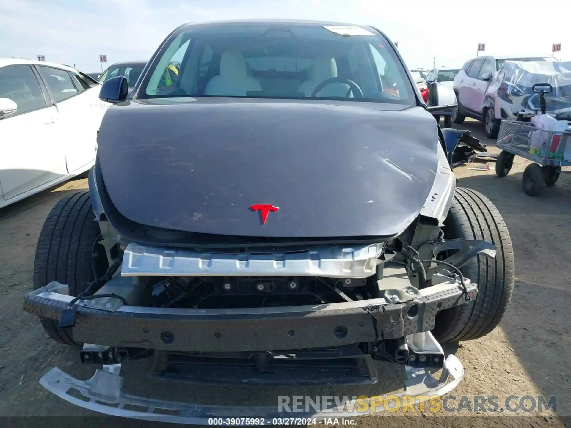 13 Photograph of a damaged car 7SAYGDEE0PF606083 TESLA MODEL Y 2023