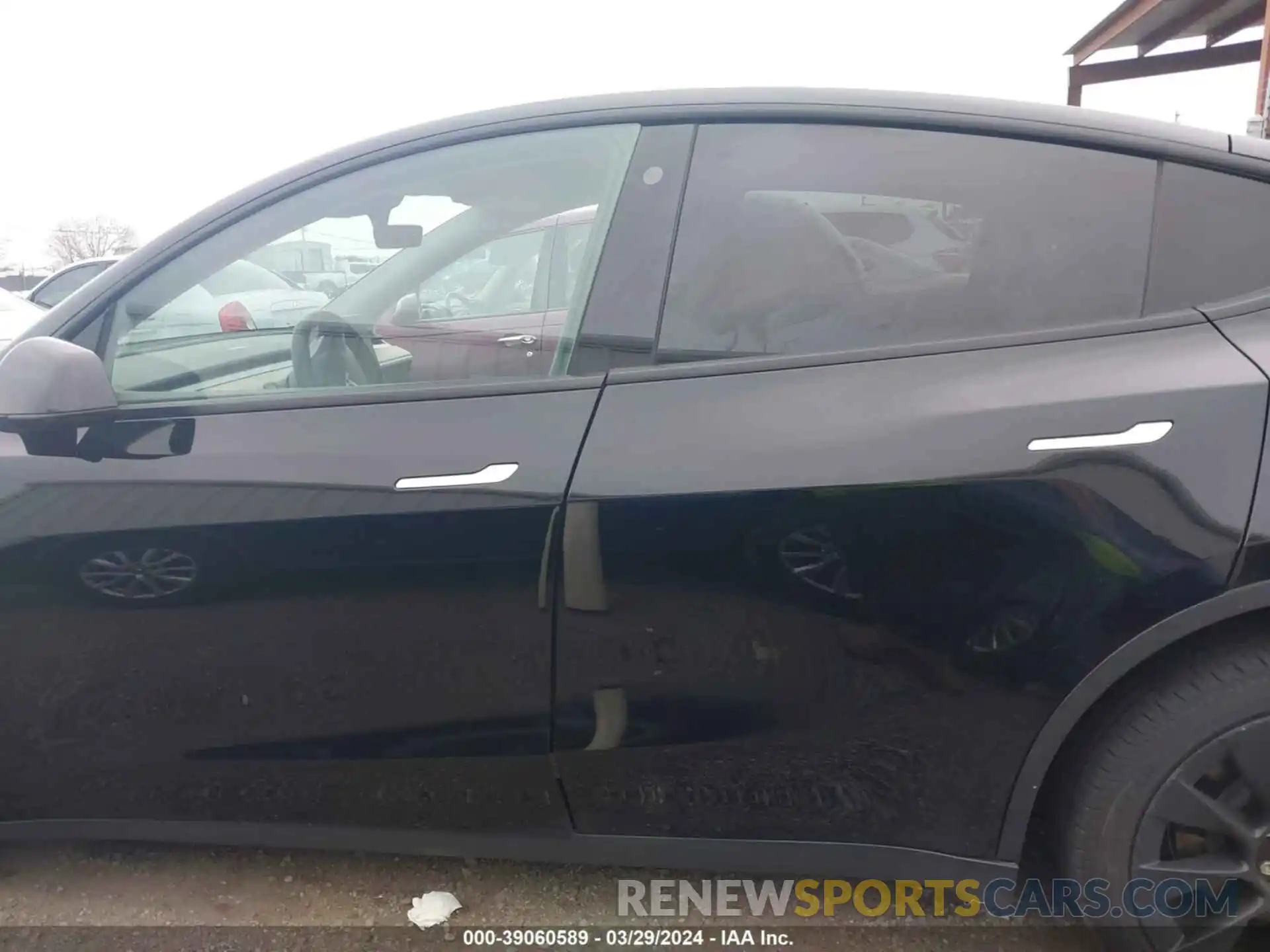 14 Photograph of a damaged car 7SAYGDEE0PF692351 TESLA MODEL Y 2023