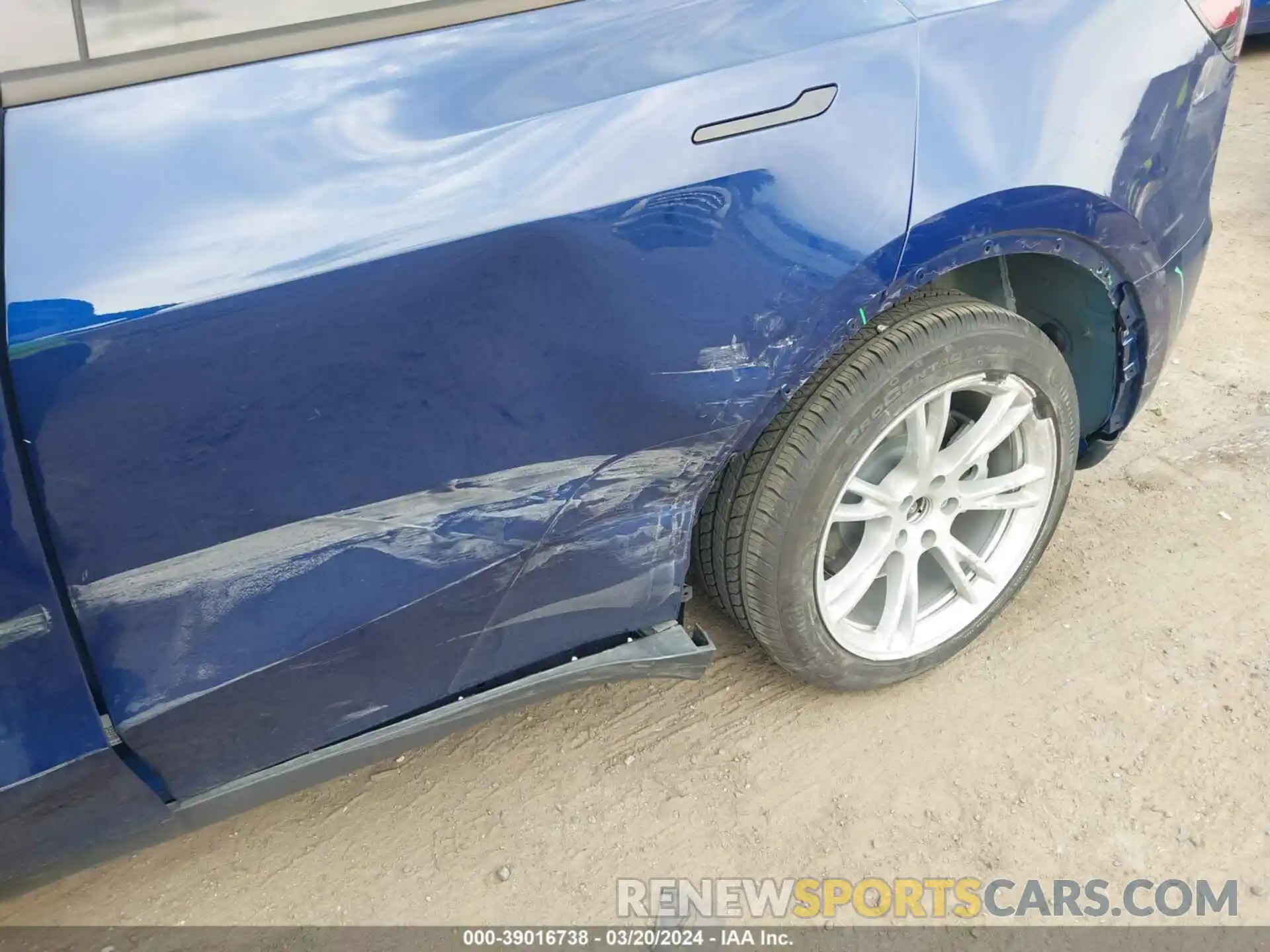 19 Photograph of a damaged car 7SAYGDEE0PF856651 TESLA MODEL Y 2023