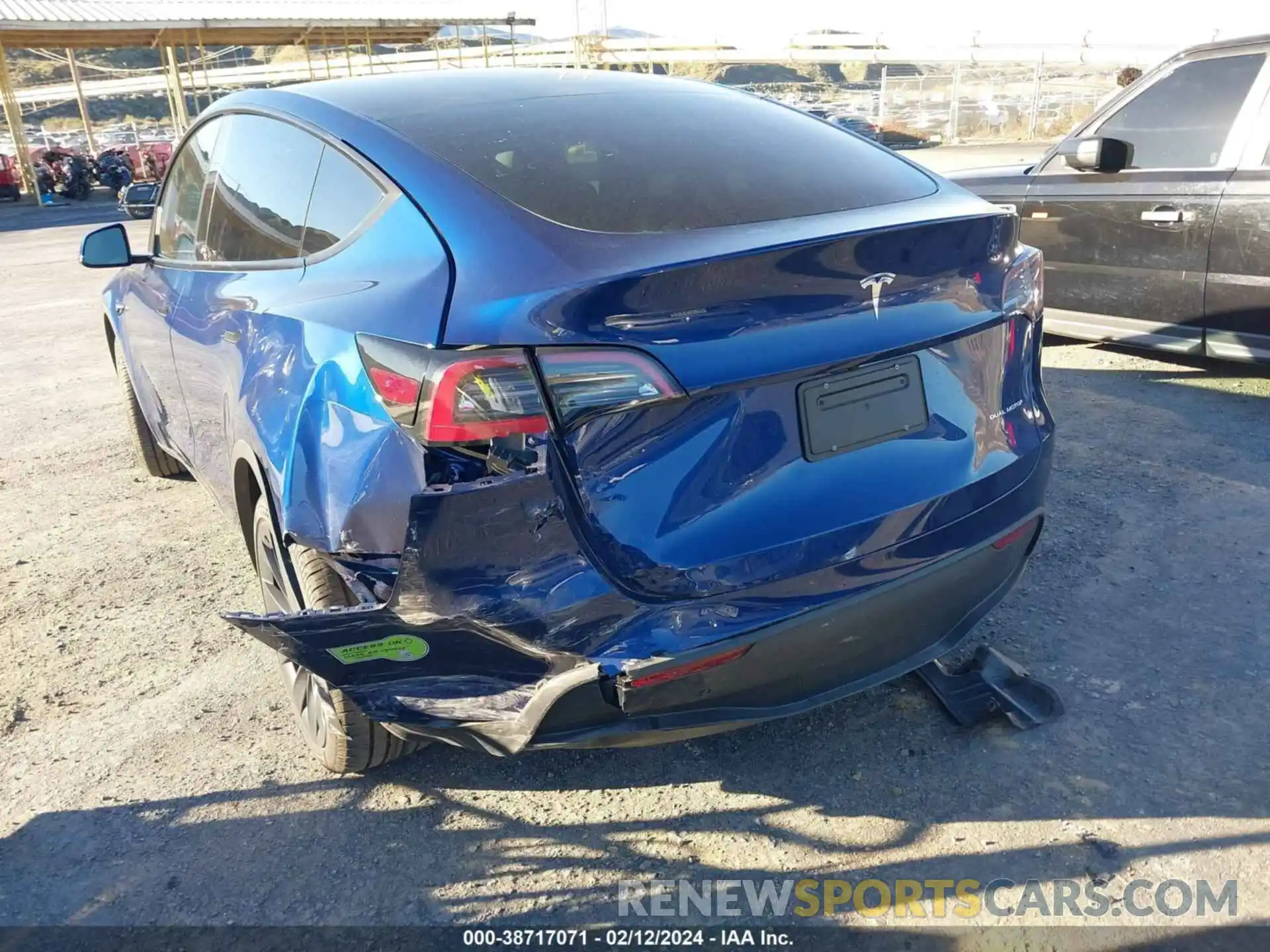 6 Photograph of a damaged car 7SAYGDEE2PA126172 TESLA MODEL Y 2023