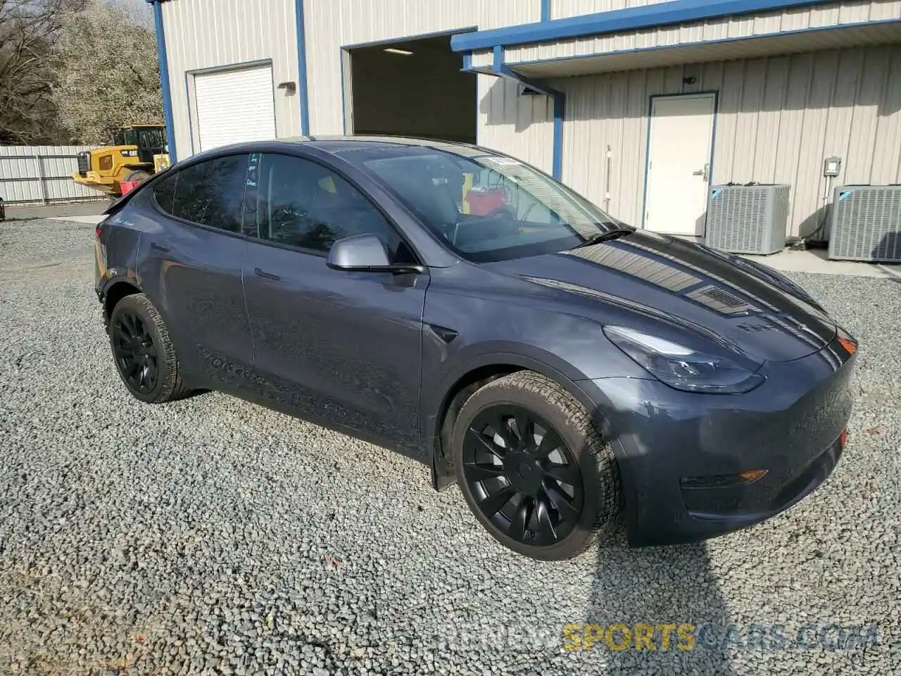 4 Photograph of a damaged car 7SAYGDEE2PA163013 TESLA MODEL Y 2023