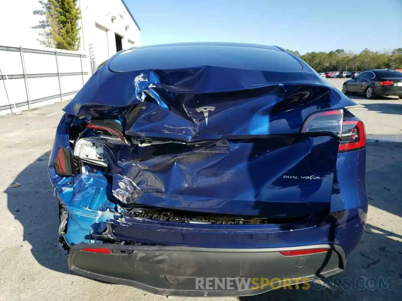 6 Photograph of a damaged car 7SAYGDEE2PA177879 TESLA MODEL Y 2023