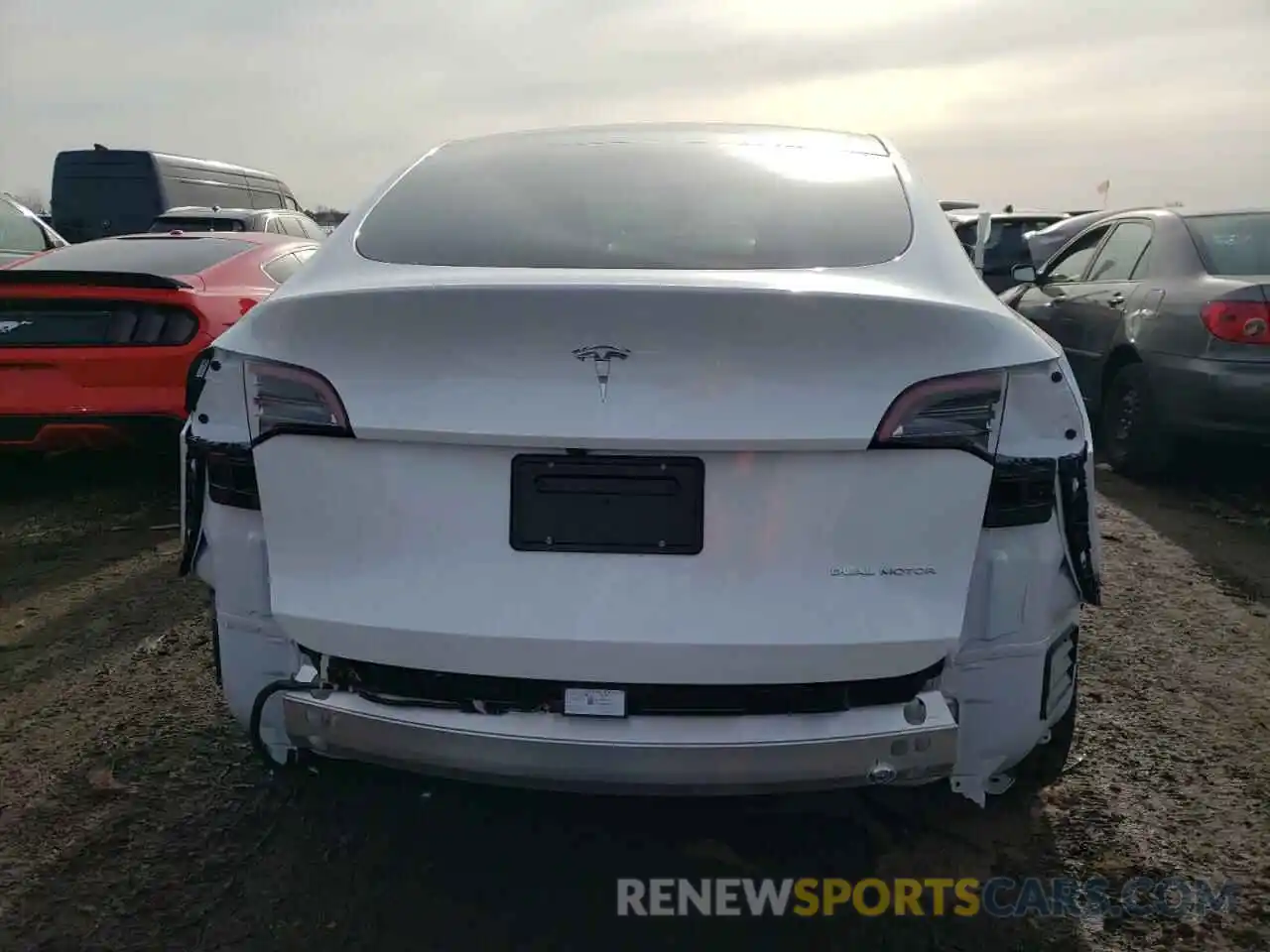 6 Photograph of a damaged car 7SAYGDEE2PA179518 TESLA MODEL Y 2023