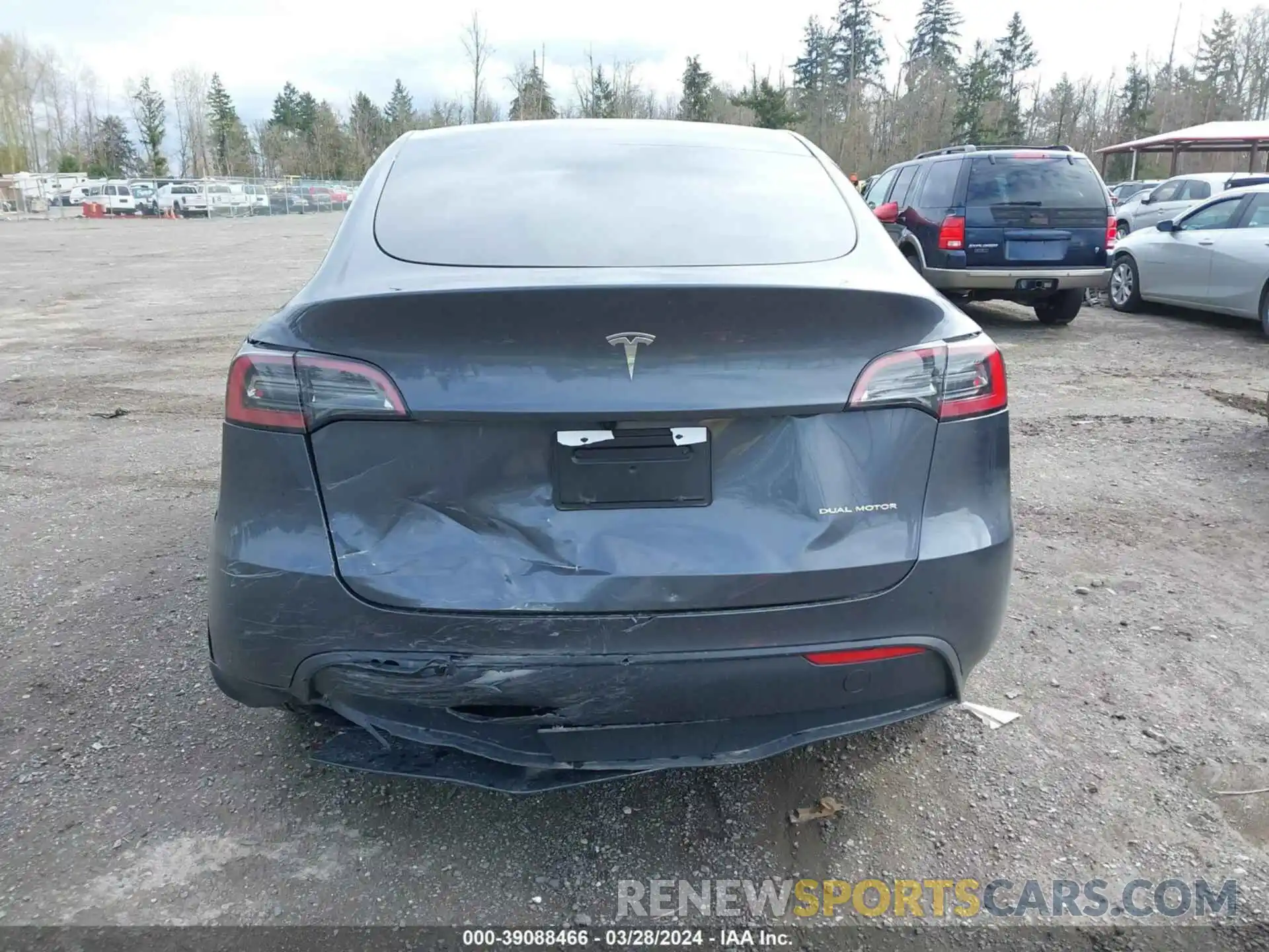 16 Photograph of a damaged car 7SAYGDEE2PF980484 TESLA MODEL Y 2023