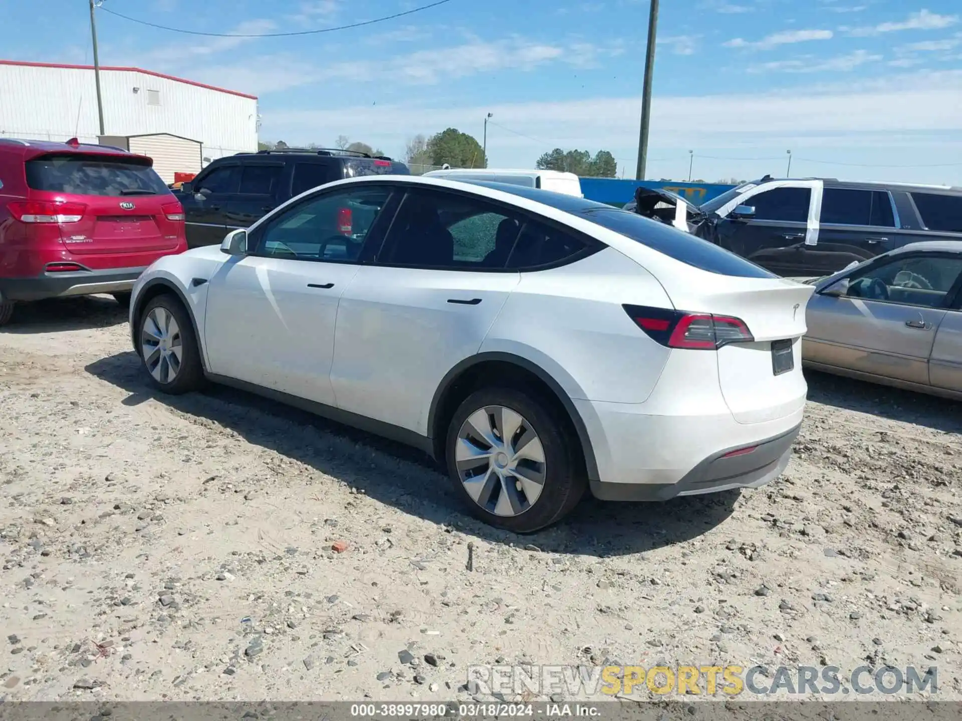 3 Photograph of a damaged car 7SAYGDEE3PA040272 TESLA MODEL Y 2023