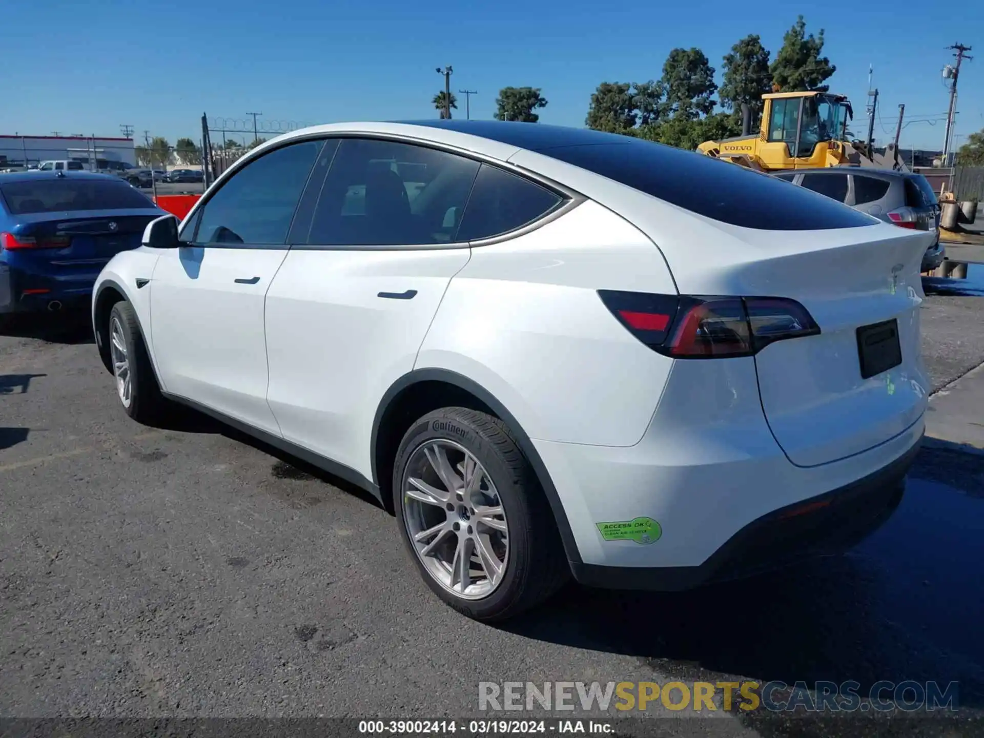 3 Photograph of a damaged car 7SAYGDEE3PA078293 TESLA MODEL Y 2023