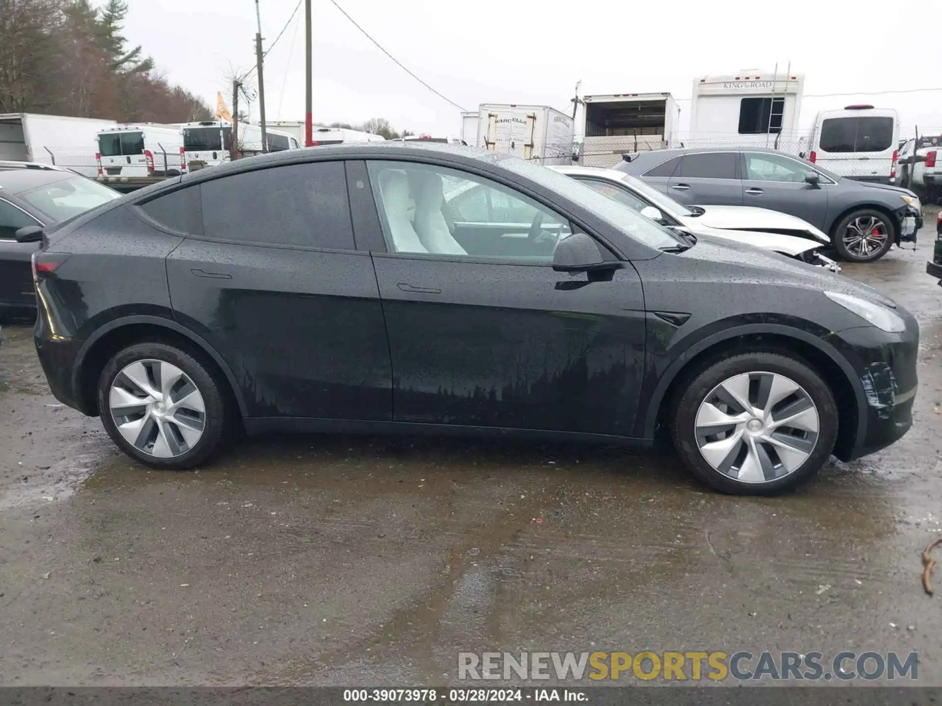 13 Photograph of a damaged car 7SAYGDEE3PA191287 TESLA MODEL Y 2023