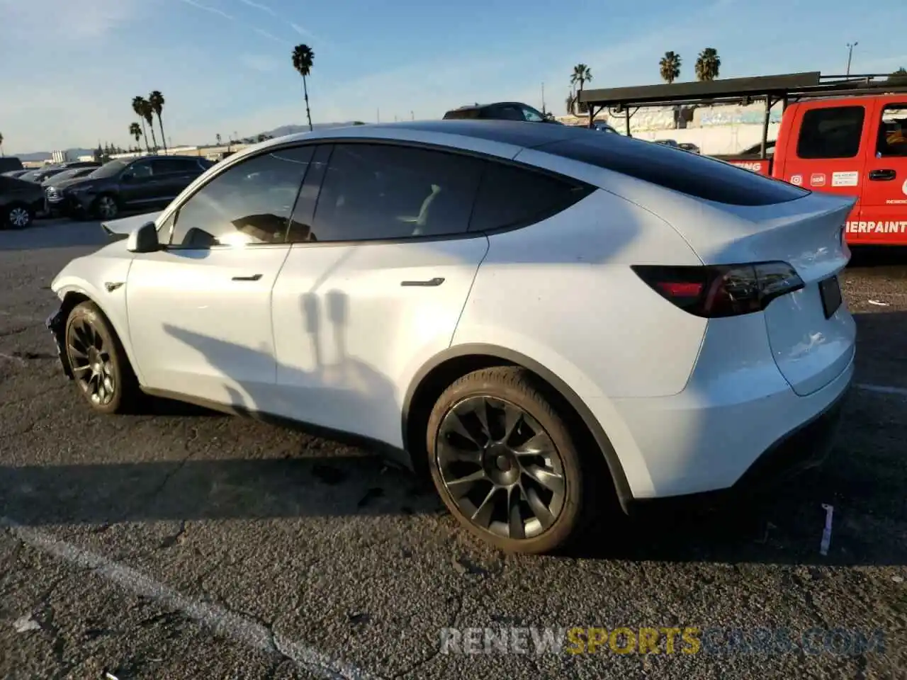 2 Photograph of a damaged car 7SAYGDEE3PF589683 TESLA MODEL Y 2023