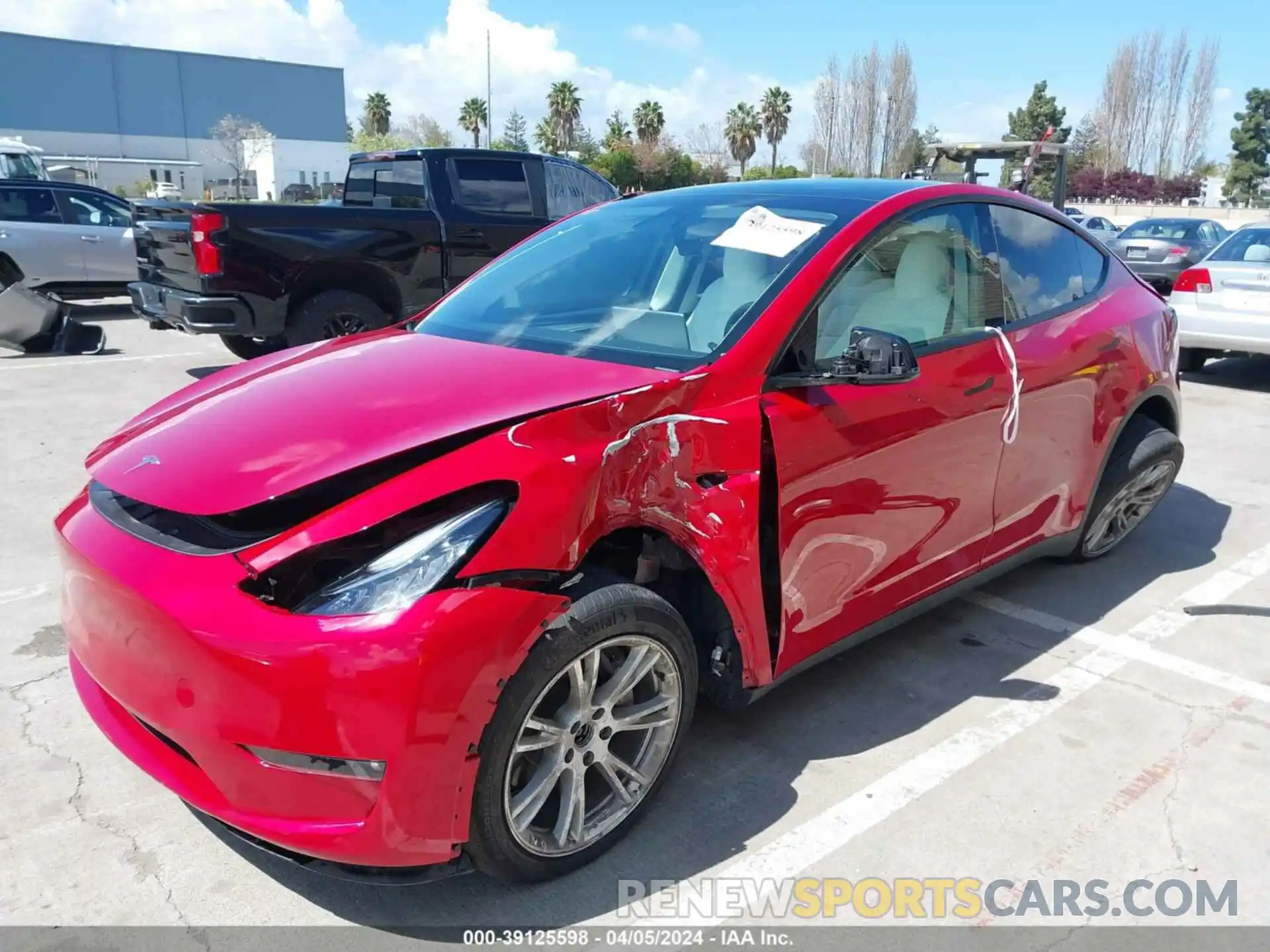 2 Photograph of a damaged car 7SAYGDEE3PF616588 TESLA MODEL Y 2023