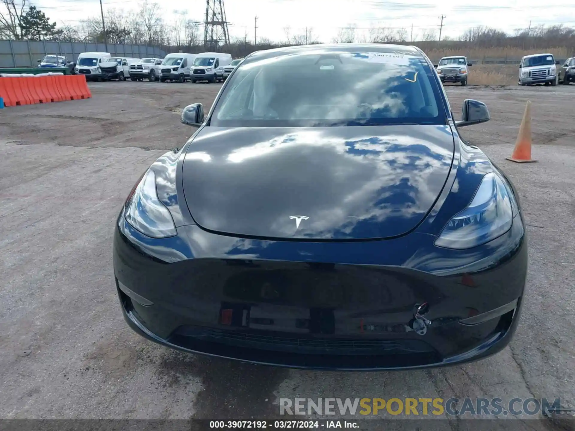 11 Photograph of a damaged car 7SAYGDEE3PF754681 TESLA MODEL Y 2023