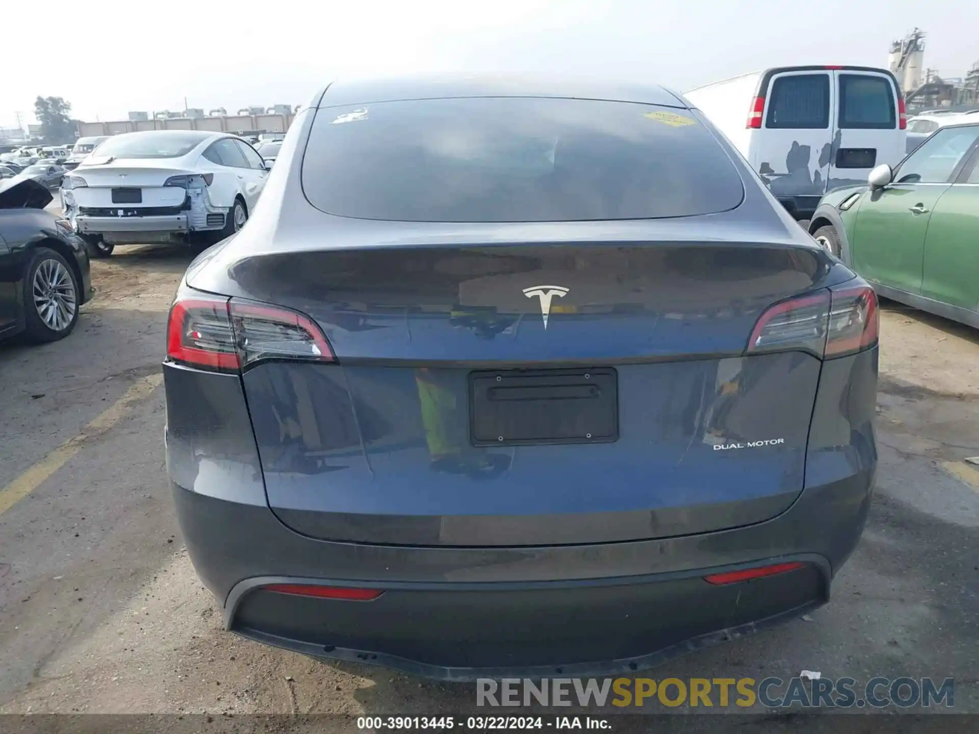 16 Photograph of a damaged car 7SAYGDEE4PF846138 TESLA MODEL Y 2023