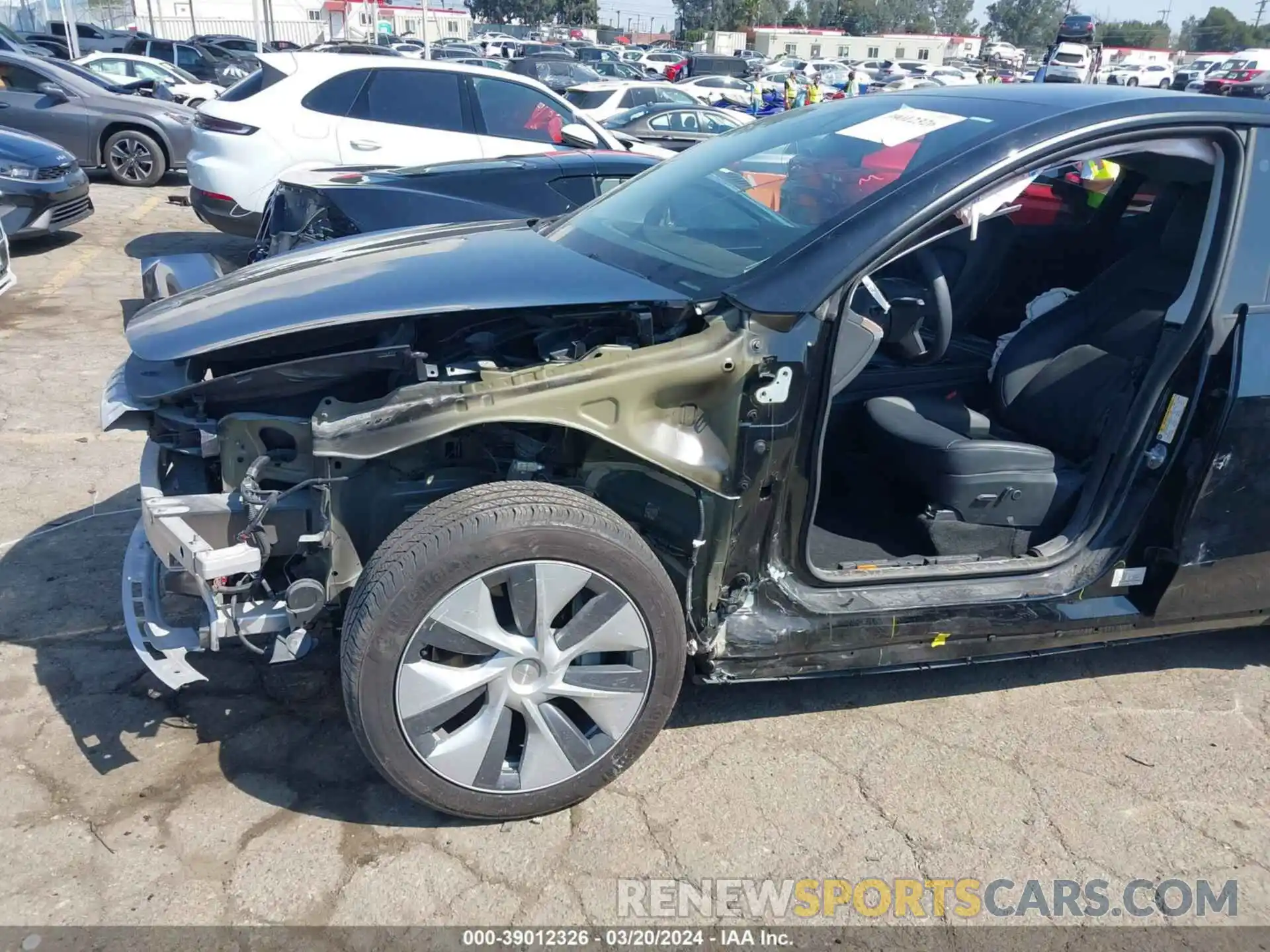 6 Photograph of a damaged car 7SAYGDEE5PA085116 TESLA MODEL Y 2023