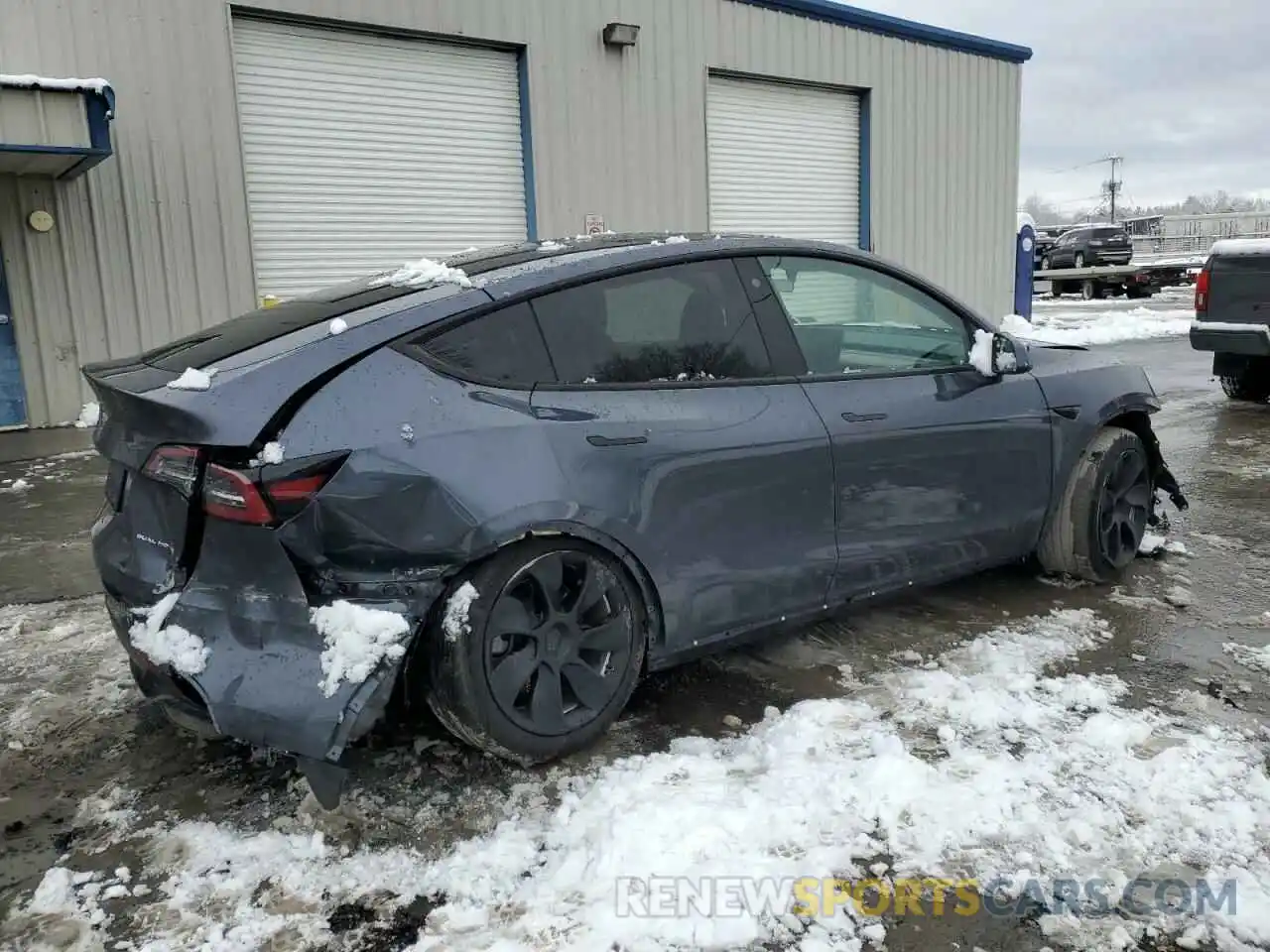 3 Photograph of a damaged car 7SAYGDEE5PF647468 TESLA MODEL Y 2023