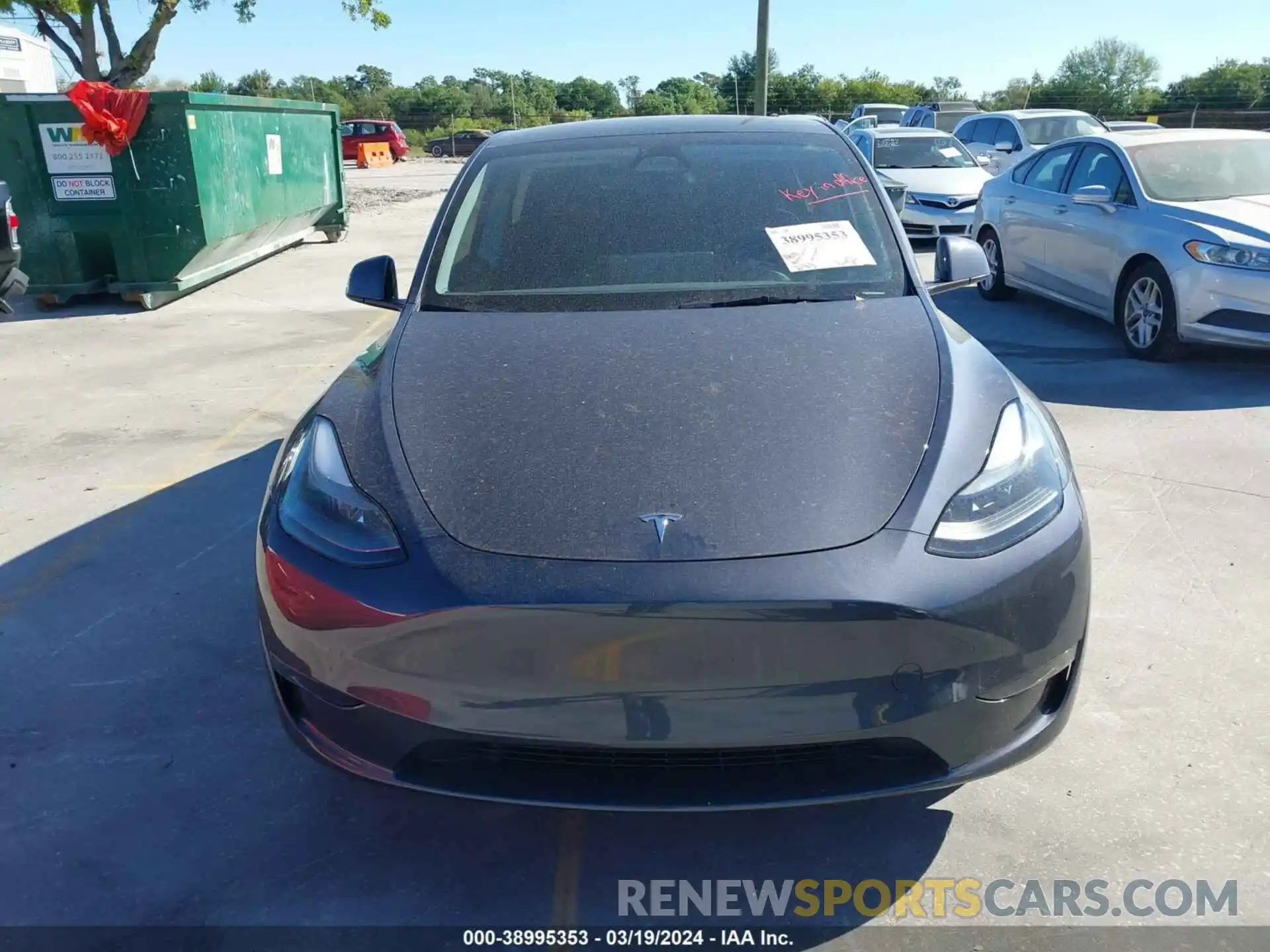 13 Photograph of a damaged car 7SAYGDEE6PA172586 TESLA MODEL Y 2023