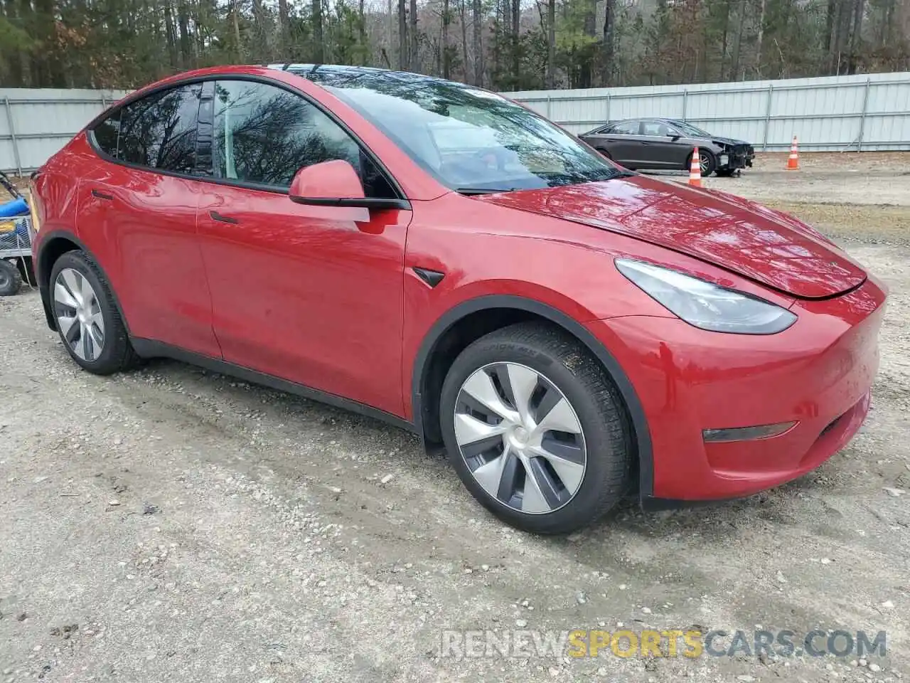 4 Photograph of a damaged car 7SAYGDEE6PA198041 TESLA MODEL Y 2023