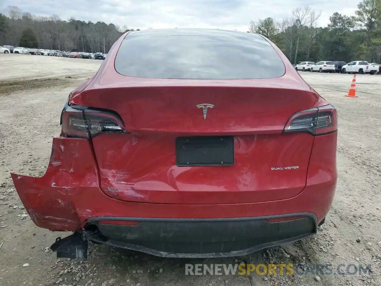 6 Photograph of a damaged car 7SAYGDEE6PA198041 TESLA MODEL Y 2023